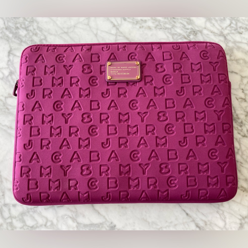 Marc by Marc Jacobs 15” Laptop Sleeve